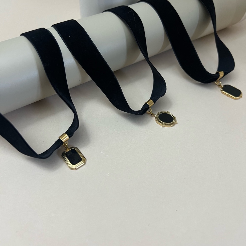 Handmade Art Deco Black & Gold Statement Choker with Pendant - Elegant Choker